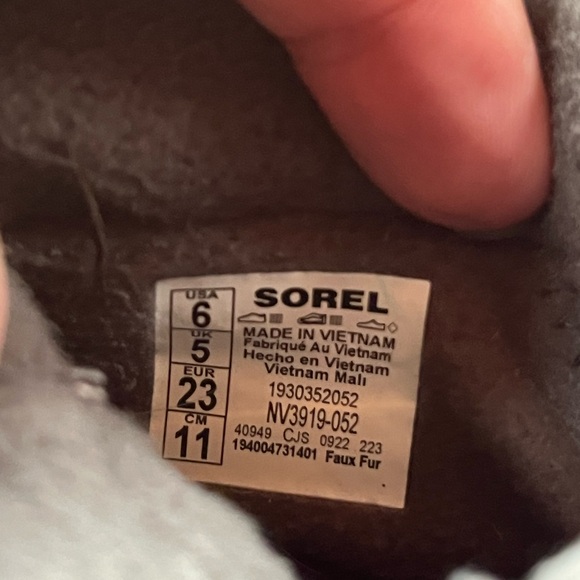 Sorel Whitney II Strap Toddler Boots size 6 - Picture 6 of 7